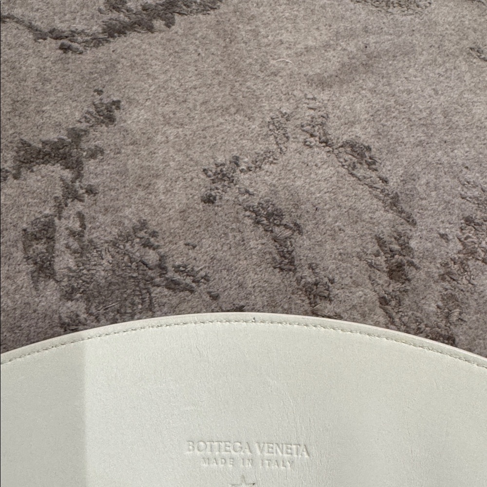 Bottega veneta white flap shoulder bag - Picture 6 of 9